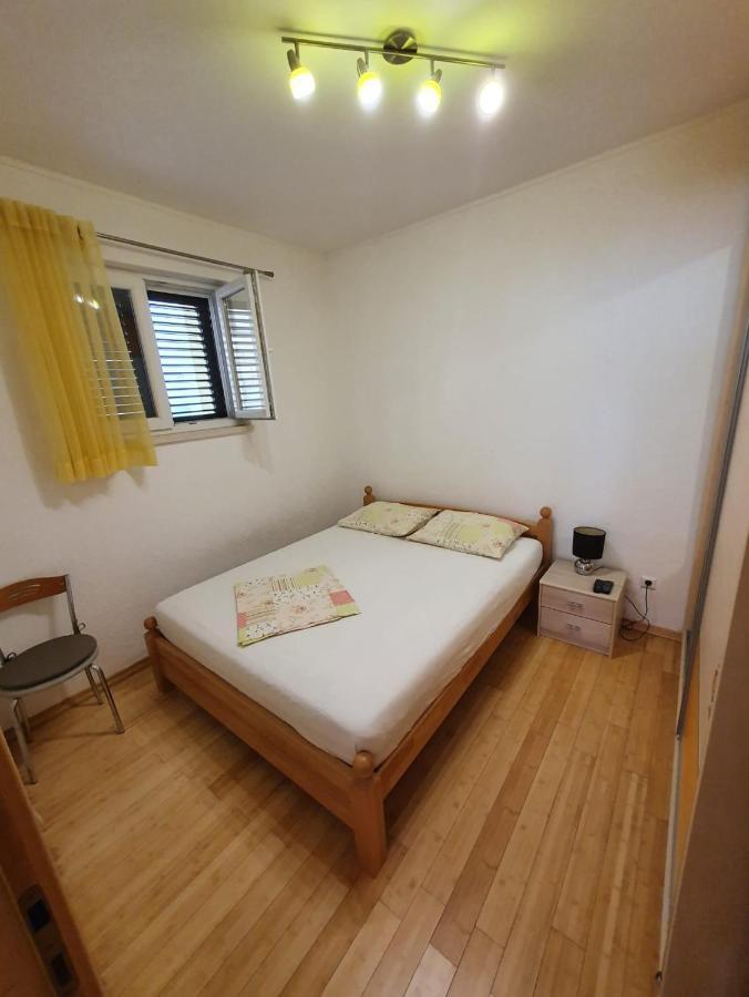 Bugenvilija Duće Extérieur photo